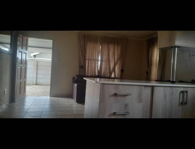 3 BEDROOM HOUSE FOR SALE IN LEOPARD’S REST
